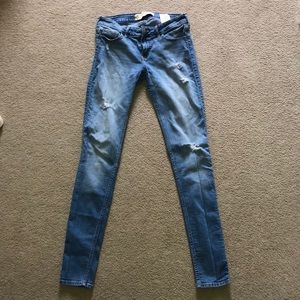 Hollister Low Rise Super Skinny Jeans
